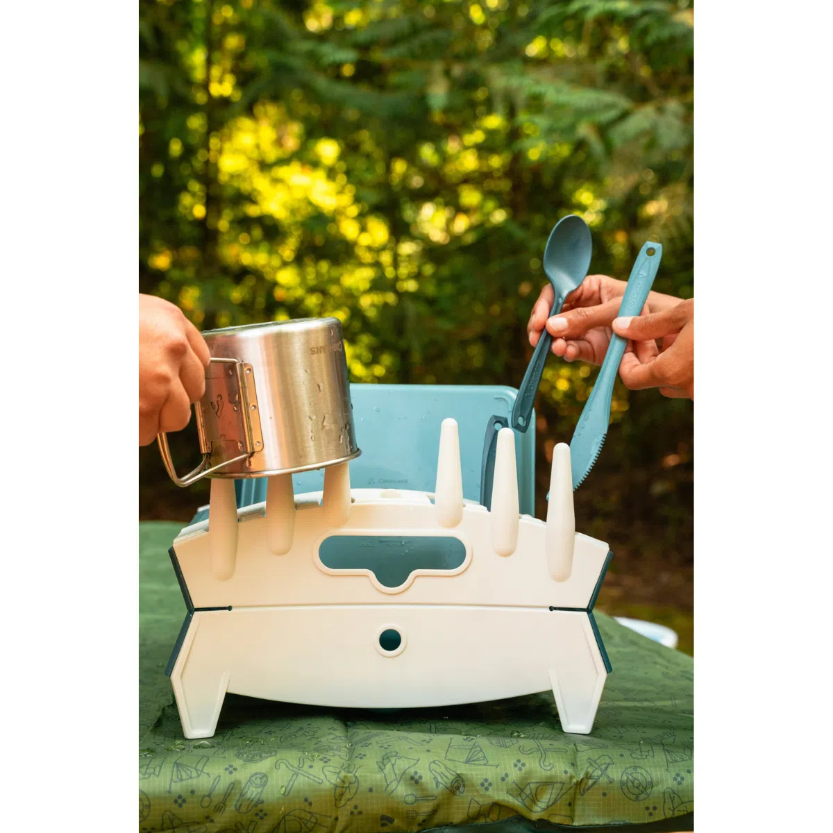 Coghlan's Snapfold Dish Rack