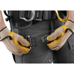 Petzl Astro Euro Full Body Harness